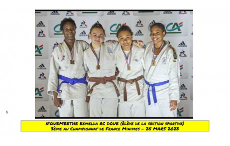 Félicitations à N'GUEMBETHE Eemelda (RC Doué) pour sa 3ème place au championnat de France Minimes du 25 mars 2023